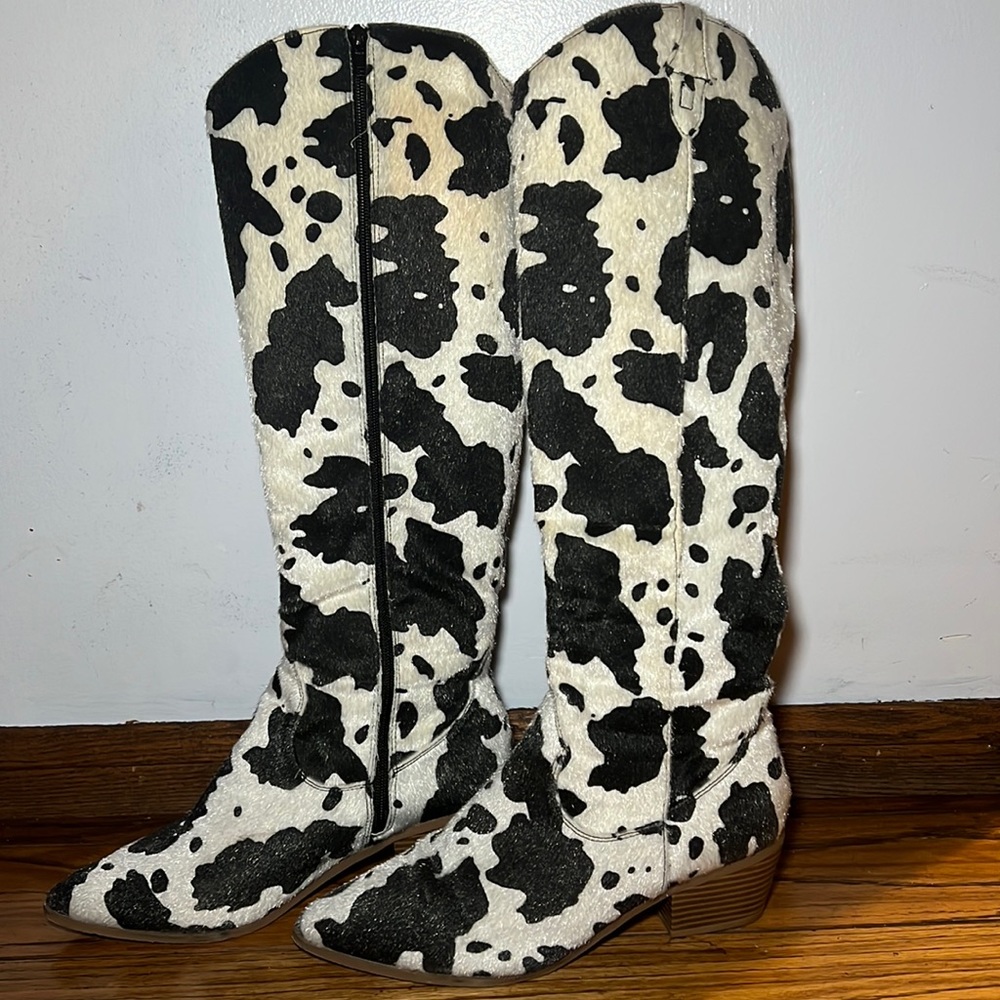 VINTAGE FAUX FUR OVER THE KNEE COWPRINT BOOT